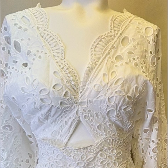 ASOS EDITION V - Neck Eyelet Midi Dress with puff sleeve in White Size 4 NWT - Picture 6 of 15